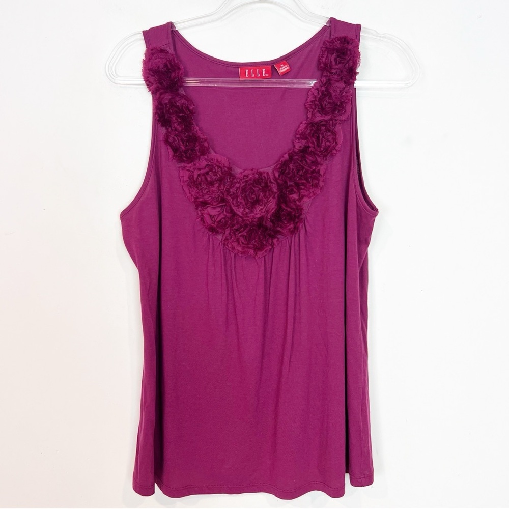 ELLE PURPLE SLEEVELESS V-NECK SHIRT RUFFLED DETAIL AROUND NECKLINE SZ MEDIUM